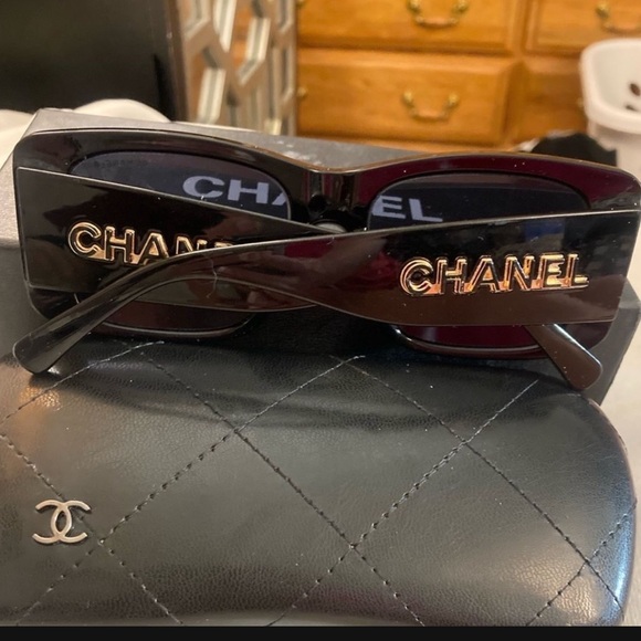 CHANEL CC Logo Square Sunglasses 71472 - Picture 5 of 14